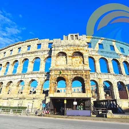 Apartment Almira 1570 Pula